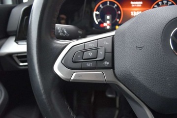 Volkswagen Golf VIII Variant 2.0 TDI 150KM 2022 Volkswagen Golf SalonPL TDI 150KM DSG Variant Pakiety SideAssist Czujniki, zdjęcie 13
