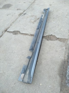 Порог правая накладка Mercedes W213 AMG 6.3