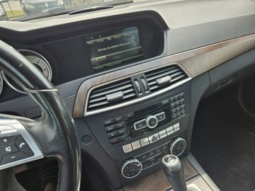 Mercedes Klasa C W204 Kombi T204 2.2 200 CDI BlueEFFICIENCY 136KM 2013 Mercedes C 200 2.2 CDI Diesel 136KM automat, zdjęcie 12