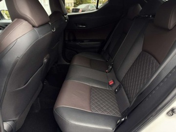 Toyota C-HR I Crossover 1.8 Hybrid 122KM 2018 Toyota C-HR 1.8 Hybrid Lounge JBL Skora Kamera Full-LED Alu Gwarancja SSU, zdjęcie 30