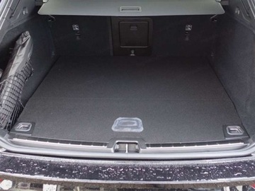 Volvo XC60 II Crossover Plug-In Facelifting 2.0 T8 455KM 2025 XC60 T8 Plug-In Hybrid AWD Ultra Black Edition 2.0 (455KM) 2025, zdjęcie 21