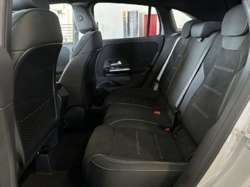 Mercedes GLA II Off-roader Facelifting 2.0 220 190KM 2026 MERCEDES-BENZ GLA 220 4-Matic AMG Line 2.0 (190KM) 2026, zdjęcie 11