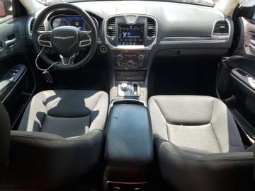 Chrysler 300C II 2022 Chrysler 300 Touring 2022 3.6l 3.6 Benzyna 292KM, zdjęcie 8