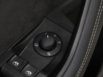 Skoda Superb III Kombi Facelifting 2.0 TDI SCR 200KM 2022 Skoda Superb Combi | VIRTUAL COCKPIT | Kamera AREA, zdjęcie 10