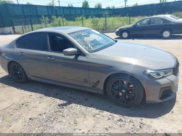 BMW Seria 5 G30-G31 2021 BMW Seria 5 xDrive 2021 4.4l 4.4 Benzyna 523KM, zdjęcie 5