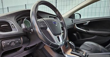 Volvo V40 II Cross Country 2.0 D3 DRIVE-E 150KM 2016 Volvo V40 2.0 150Ps. CrossCountry Navi Skora Automat 2016 2.0 Diesel 150KM, zdjęcie 18