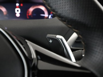 Peugeot 3008 II Crossover 1.6 THP 180KM 2018 Peugeot 3008 1.6T Automat GT Line Nawigacja, zdjęcie 31