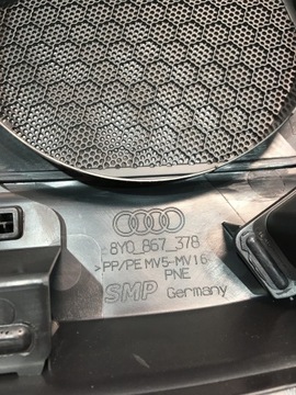 ДВЕРЬ БОКОВАЯ ЗАДНЯЯ ПРАВАЯ AUDI A3 8Y 20-