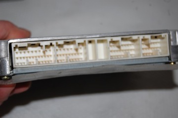 LAND CRUISER 120 3.0 D4D JEDNOTKA ŘÍZENÍ MOTORU 89661-6A070