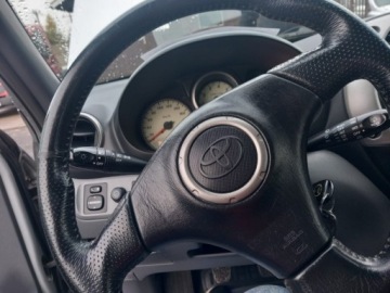 Toyota RAV4 II 2003 Toyota RAV4 Toyota RAV4 2.0 d 4x4 2.0 Diesel 85KM, zdjęcie 15