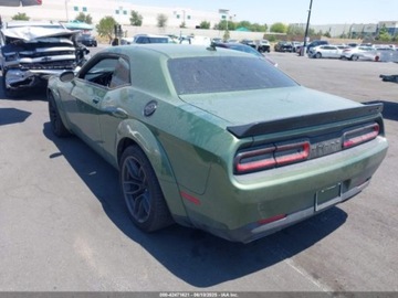 Dodge Challenger III 2021 Dodge Challenger RT Scat Pack Widebody 2021 6.4l 6.4 Benzyna 485KM, zdjęcie 3