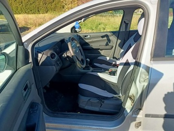 Ford Focus II Kombi 1.8 Duratorq TDCi 115KM 2005 Ford Focus 1.8 TDCI 115km 05r, zdjęcie 4