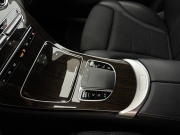 Mercedes GLC C253 SUV Facelifting 2.0 300d 245KM 2022 Mercedes-Benz GLC 300 300 d 4-Matic / 1 właściciel, zdjęcie 23
