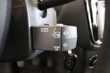 Dacia Lodgy Minivan Facelifting 1.2 TCe 115KM 2018 Dacia Lodgy 1,2 T bezn moc 115KM 7 osobowy , isofix navigacja 1.2 Benzyna, zdjęcie 5