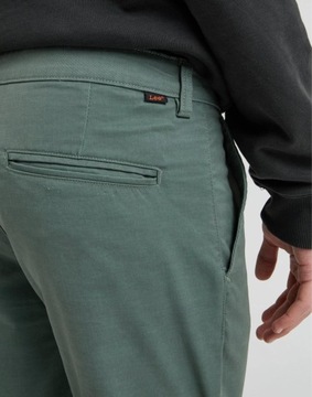 Lee SLIM CHINO Fort Green Chetopa Twill ZIELONE ZWĘŻANE CHINOSY W36 L32