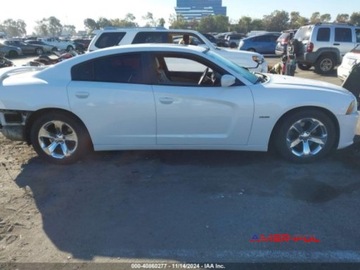 Dodge Charger V 2013 Dodge Charger 2013r., RT PLUS, 5.7L 5.7 Benzyna 370KM, zdjęcie 4