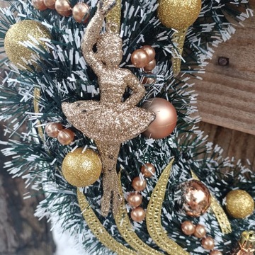 РОЖДЕСТВЕНСКИЙ ЗОЛОТОЙ ВЕНОК НА ДВЕРЬ РОЖДЕСТВЕНСКИЙ КРИН ОЛЕНЬ