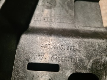 AUDI OE 4M0805608B DRŽÁKY SVĚTLOMET VÝZTUHA