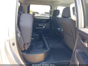 Toyota Tundra II 2023 Toyota Tundra 2023r, SR5, 3.4L, 4x4 3.4 Benzyna 390KM, zdjęcie 10