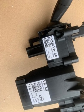 AUDI A1 Q3 PŘEPÍNAČ KOMBINOVANÝ 8X0953501N