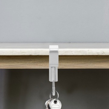 РУЧКА ДЛЯ ВЕШАЛКИ, СУМКА ДЛЯ НАУШНИКОВ