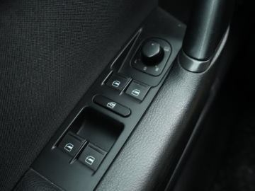 Volkswagen Passat B7 Variant 2.0 TDI CR DPF BlueMotion 140KM 2013 VW Passat 2.0 TDI, Salon Polska, DSG, Navi, Xenon, zdjęcie 17