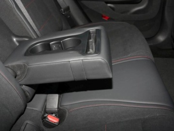 Mercedes CLA C118/X118 2026 MERCEDES-BENZ CLA 220 4-Matic AMG Line 1.5 (190KM) 2026, zdjęcie 10