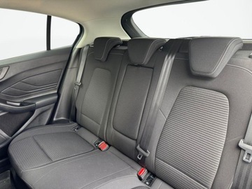 Ford Focus IV Hatchback 1.0 EcoBoost 125KM 2020 Ford Focus Benzyna 125KM, zdjęcie 11