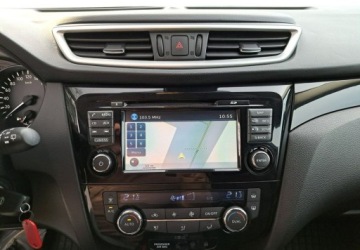 Nissan Qashqai II Crossover 1.2 DIG-T 115KM 2014 Nissan Qashqai Nissan Qashqai Zadbany Po Duzym Serwisie Tekna Benzyna, zdjęcie 14