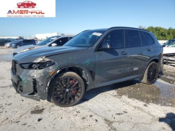BMW X5 G05 M SUV Facelifting 4.4 M60i 530KM 2025 BMW X5 2025 BMW X5 M60I 4.4 Benzyna 530KM