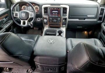 Dodge Ram IV 4.7 V8 310KM 2018 Dodge RAM Auta z USA - Zapytaj o wiecej ofert 4.7 BenzynaLPG 310KM, zdjęcie 5