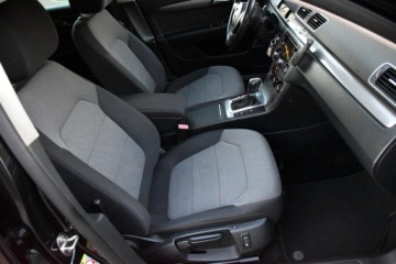 Volkswagen Passat B7 Variant 2.0 TDI CR DPF BlueMotion 140KM 2012 Volkswagen Passat B7 Variant Comfortline 2.0TDI *AUTOMAT* BOGATA Wersja HAK, zdjęcie 20