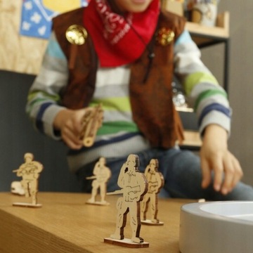 Рокр Модель деревянной игрушки-пазла.