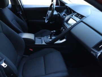 Jaguar E-Pace SUV 2.0 i4D 180KM 2018 Jaguar E-Pace D180 AWD, Salon Polska, Serwis ASO, zdjęcie 8