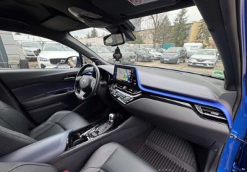 Toyota C-HR I Crossover 1.8 Hybrid 122KM 2017 Toyota C-HR Toyota C-HR 1.8 Hybryda 122KM, zdjęcie 27