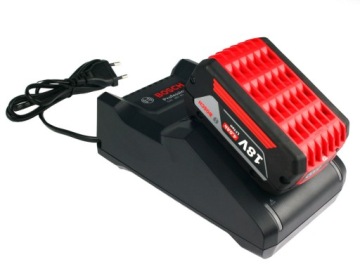 Зарядное устройство для аккумуляторов BOSCH 18В и 14,4В GAL 18V-40 - 60 минут