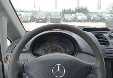 Mercedes Vito W639 2006 Mercedes-Benz Vito Mercedes-Benz Vito 2.1 Diesel 88KM, zdjęcie 9