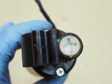 MOTOREK REGULACE SEDADLA PRAVÝ PŘEDNÍ JAGUAR S-TYPE 99-04 EVROPA