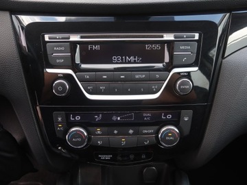 Nissan Qashqai II Crossover 1.2 DIG-T 115KM 2015 Nissan Qashqai 1.2 DIG-T, Salon Polska, Klima, zdjęcie 10