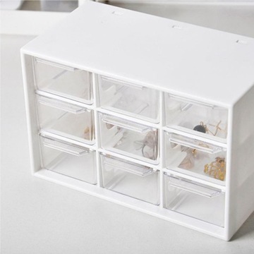 Коробка Практичный, прозрачный пластик.