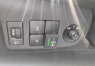 Citroen C-Elysee II Sedan Facelifting 1.6 VTi 115KM 2017 Citroen C-Elysee 2017r, Salonowy. 1.6 LPG, Lekko uszkodzony przod. Jezdzi, zdjęcie 10