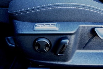 Volkswagen Passat B8 Variant Facelifting 2.0 TDI SCR 150KM 2022 Volkswagen Passat Volkswagen Passat B8, 2022, 2.0 TDI 150KM, DSG, Kamera,, zdjęcie 11