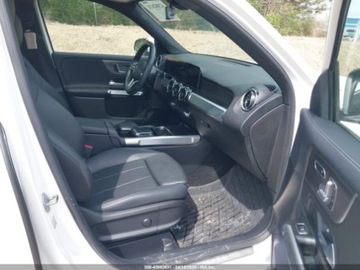 Mercedes GLB 2021 Mercedes-Benz GLB 250 4Matic 2021 2.0l 2.0 Benzyna 221KM, zdjęcie 9