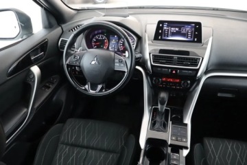Mitsubishi Eclipse Cross SUV 1.5 T 163KM 2020 Mitsubishi Eclipse Cross 1.5 T-MIVEC, Automat, zdjęcie 6