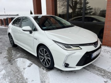 Toyota Corolla XII Sedan 1.8 Hybrid 122KM 2020 Toyota Corolla 1.8 hybryda 122 KM salon polska zarej w PL automat zad, zdjęcie 1
