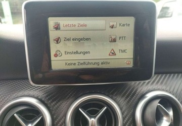 Mercedes Klasa A W176 Hatchback 5d Facelifting 180 122KM 2015 Mercedes-Benz Klasa A AMG sport line Super wyposazenie Super stan 1.6, zdjęcie 31