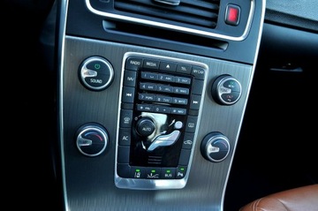 Volvo S60 II Sedan 2.0 D3 163KM 2011 Volvo S60 2.0 163 KM D3 Automat Skóra Navi Full, zdjęcie 21