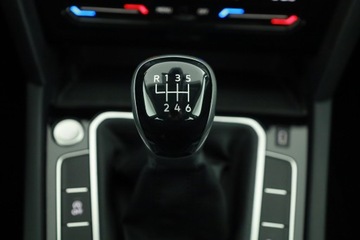 Volkswagen Passat B8 Variant Facelifting 2.0 TDI SCR 150KM 2021 VW Passat 2.0 TDI, Salon Polska, 1. Właściciel, zdjęcie 12