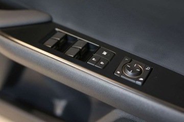 Lexus UX 2021 Lexus UX 250h GPF F Impression AWD 2.0 Hybryda 152KM, zdjęcie 12