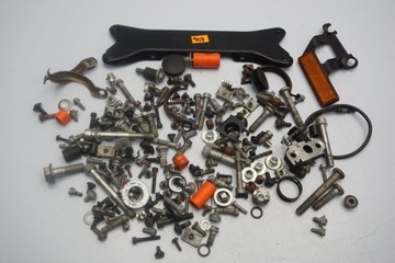 KTM 790 DUKE 18- ŚRUBY ŚRUBKI